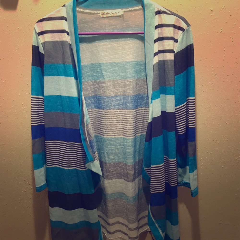 3/4 sleeve striped pull over